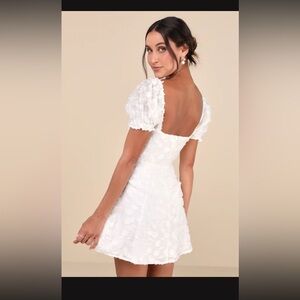 Mini white dress from Lulus. Never worn, NWT. XL